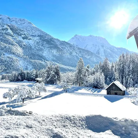 Κάμπινγκ Lechtal *