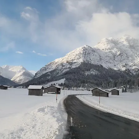 Lechtal Κάμπινγκ *